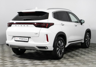 Подержанный автомобиль Exeed LX 2024 года (5 фото)
