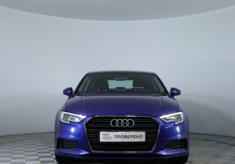 Подержанный автомобиль Audi A3 Sedan 2017 года (2 фото)