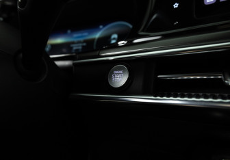 Подержанный автомобиль Kia K5 2020 года (17 фото)