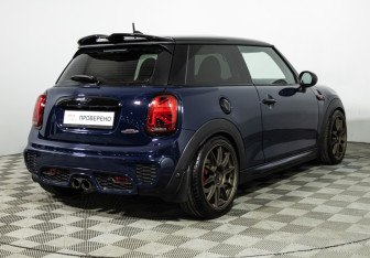 Подержанный автомобиль MINI Hatch 2018 года (5 фото)