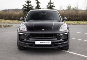 Подержанный автомобиль Porsche Macan 2021 года (6 фото)