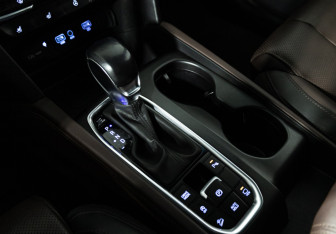 Подержанный автомобиль Hyundai Santa Fe 2019 года (21 фото)