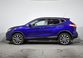 Подержанный автомобиль Nissan Qashqai 2014 года (8 фото)
