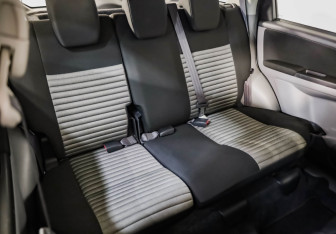 Подержанный автомобиль Suzuki SX4 Hatchback 2011 года (22 фото)