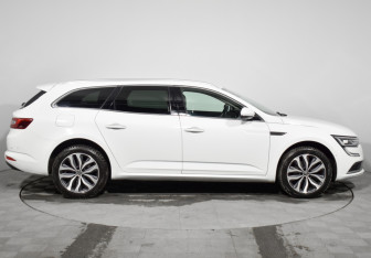 Подержанный автомобиль Renault Talisman Wagon 2016 года (4 фото)