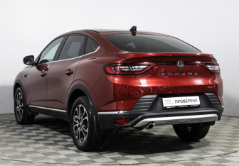 Подержанный автомобиль Renault Arkana 2021 года (7 фото)