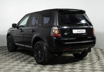 Подержанный автомобиль Land Rover Freelander 2014 года (7 фото)