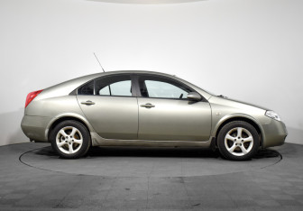Подержанный автомобиль Nissan Primera Sedan 2006 года (4 фото)