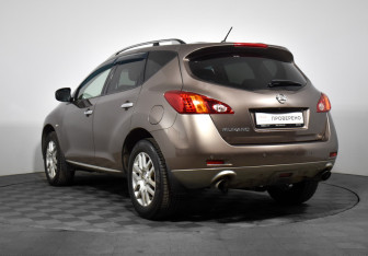 Подержанный автомобиль Nissan Murano Suv 2011 года (7 фото)