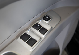 Подержанный автомобиль Mitsubishi Pajero Sport 2010 года (20 фото)