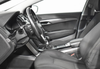 Подержанный автомобиль Hyundai i40 Sedan 2015 года (10 фото)