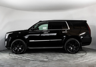 Подержанный автомобиль Cadillac Escalade Suv 2015 года (10 фото)