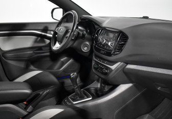 Подержанный автомобиль LADA (ВАЗ) Vesta Wagon 2020 года (13 фото)