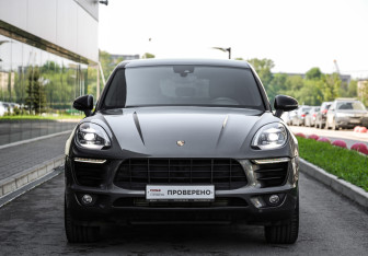 Подержанный автомобиль Porsche Macan 2018 года (4 фото)