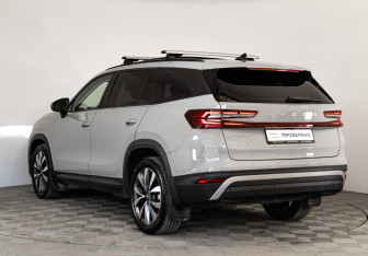 Подержанный автомобиль Skoda Kodiaq 2025 года (7 фото)