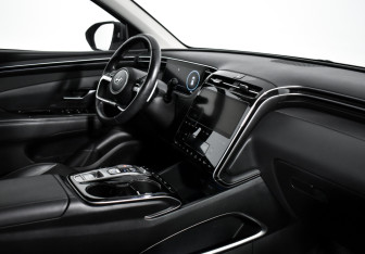 Подержанный автомобиль Hyundai Tucson 2022 года (13 фото)