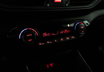 Подержанный автомобиль Kia Cerato Sedan 2020 года (16 фото)