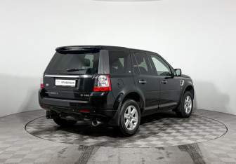 Подержанный автомобиль Land Rover Freelander 2012 года (5 фото)