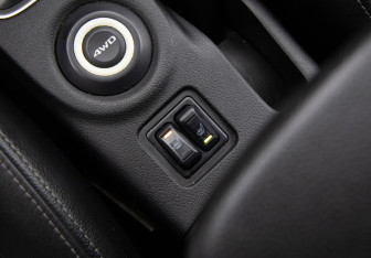 Подержанный автомобиль Mitsubishi Outlander 2013 года (14 фото)