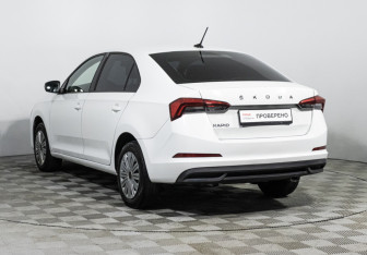 Подержанный автомобиль Skoda Rapid Liftback 2020 года (7 фото)