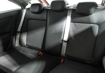 Подержанный автомобиль Opel Corsa 2008 года (10 фото)