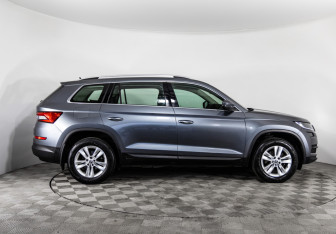 Подержанный автомобиль Skoda Kodiaq 2018 года (4 фото)