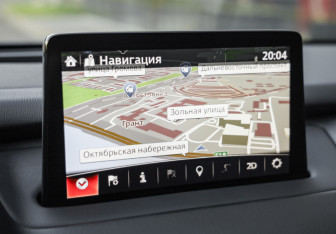 Подержанный автомобиль Mazda CX-9 2022 года (19 фото)