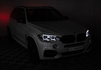Подержанный автомобиль BMW X5 2017 года (36 фото)