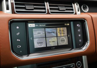 Подержанный автомобиль Land Rover Range Rover 2016 года (17 фото)