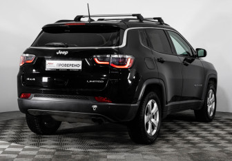 Подержанный автомобиль Jeep Compass 2018 года (5 фото)