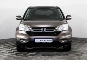 Подержанный автомобиль Honda CR-V 2011 года (2 фото)