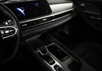 Подержанный автомобиль Chery Arrizo 8 2024 года (22 фото)