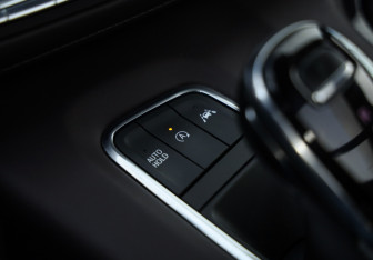 Подержанный автомобиль Cadillac Escalade Suv 2021 года (22 фото)
