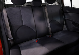 Подержанный автомобиль Kia Rio Hatchback 2009 года (18 фото)