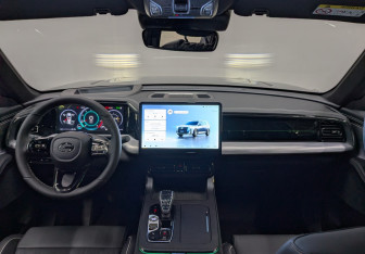 Новый GAC GS8 2025 (10 фото)