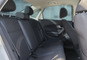 Подержанный автомобиль Volkswagen Polo Sedan 2019 года (10 фото)