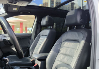 Подержанный автомобиль Volkswagen Tiguan 2021 года (16 фото)