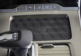 Подержанный автомобиль Exeed VX 2023 года (22 фото)