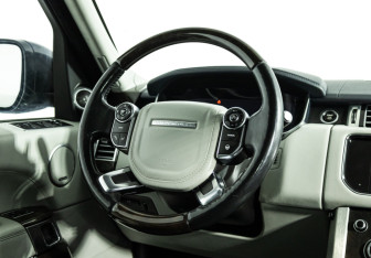Подержанный автомобиль Land Rover Range Rover 2014 года (15 фото)