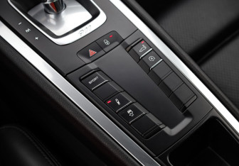 Подержанный автомобиль Porsche 911 Coupe 2016 года (30 фото)