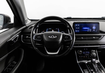 Подержанный автомобиль Chery Tiggo 8 2020 года (10 фото)