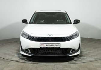 Подержанный автомобиль Kaiyi E5 2023 года (2 фото)