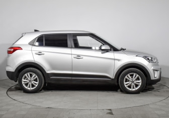 Подержанный автомобиль Hyundai Creta 2019 года (4 фото)