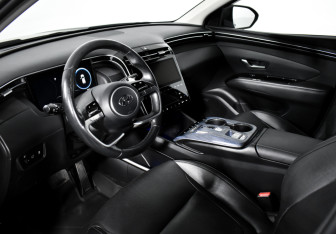 Подержанный автомобиль Hyundai Tucson 2021 года (9 фото)