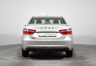 Подержанный автомобиль LADA (ВАЗ) Vesta Sedan 2019 года (6 фото)