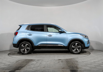 Подержанный автомобиль Chery Tiggo 4 Pro 2023 года (4 фото)