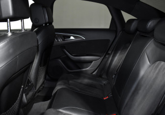 Подержанный автомобиль Audi A6 Sedan 2014 года (12 фото)