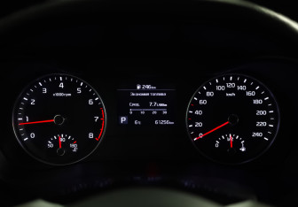 Подержанный автомобиль Kia Cerato Sedan 2020 года (12 фото)