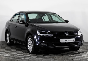 Подержанный автомобиль Volkswagen Jetta Sedan 2013 года (3 фото)