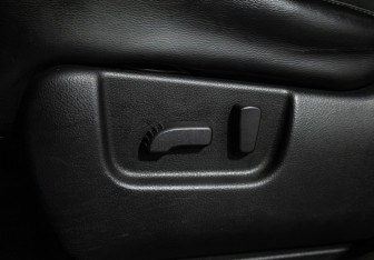 Подержанный автомобиль Volkswagen Tiguan 2015 года (16 фото)